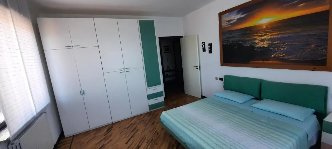 Apartment La Terrazza Casa Vacanza Carenno