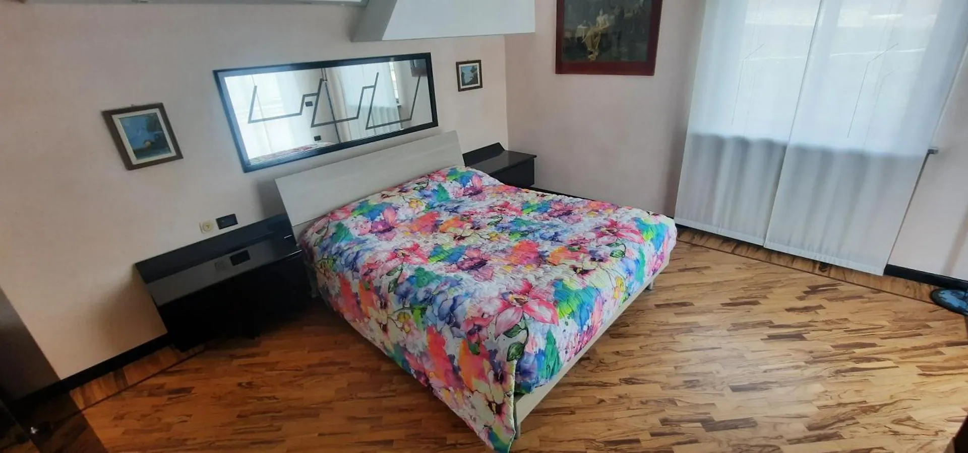 Apartment La Terrazza Casa Vacanza Carenno Italy