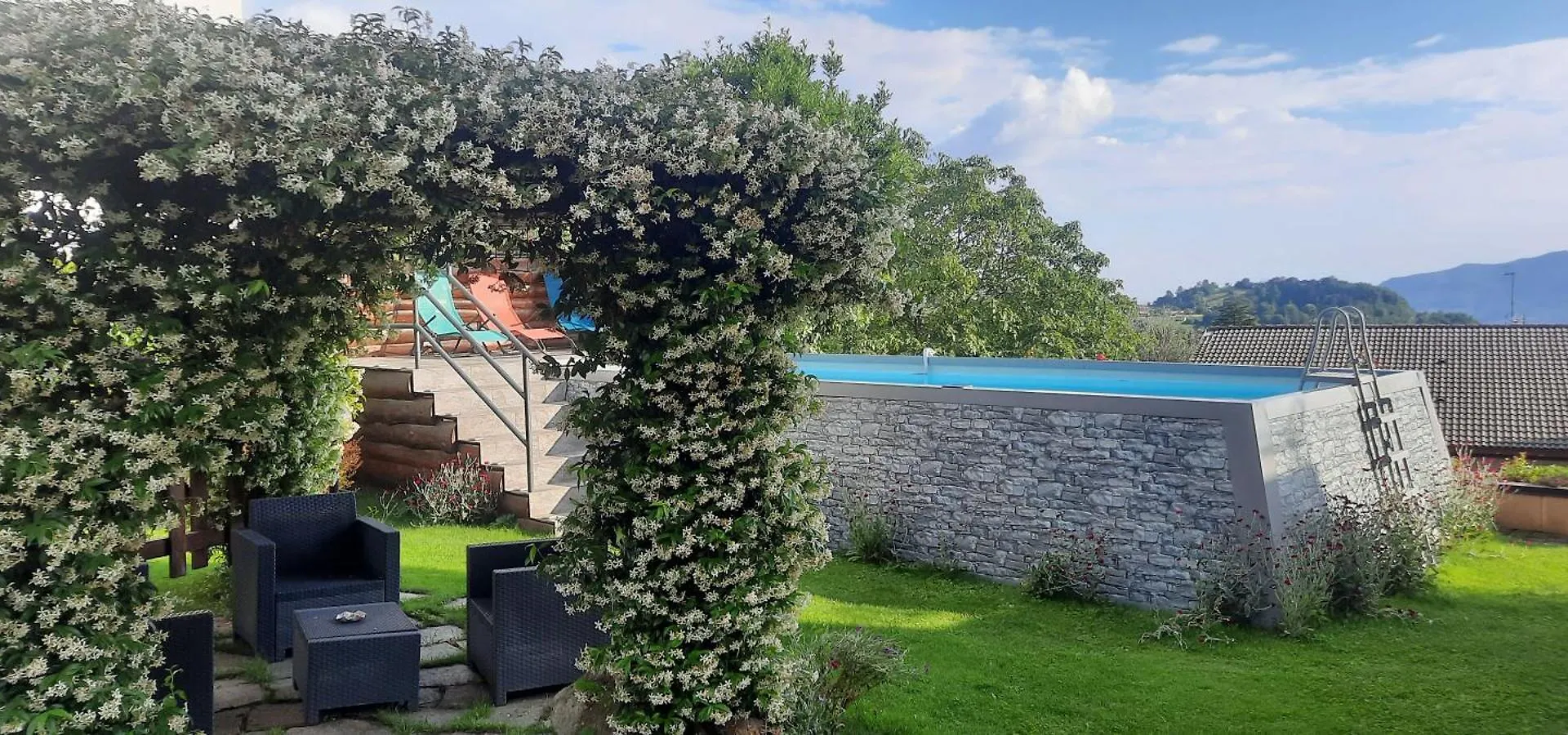 La Terrazza Casa Vacanza Carenno